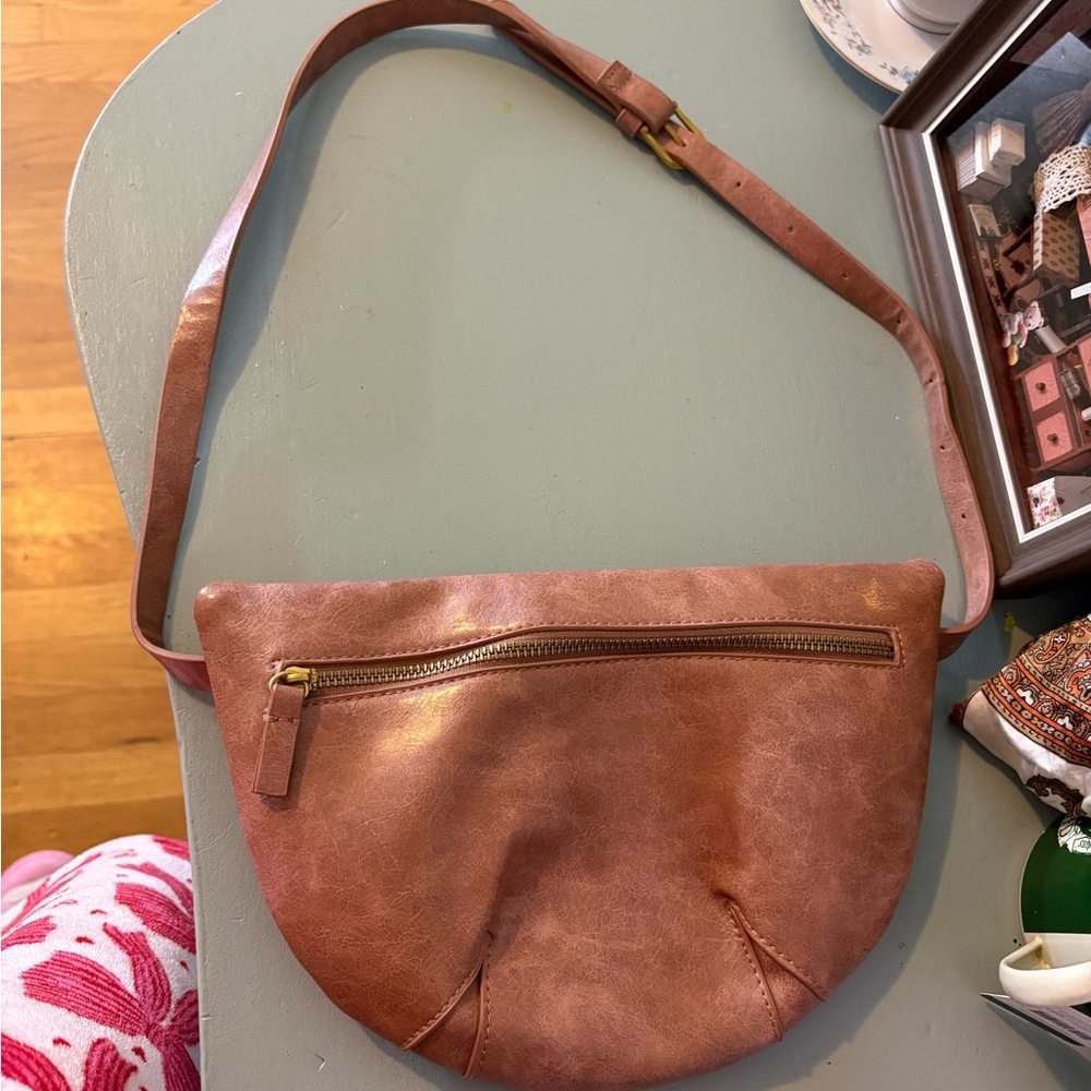 Anthropologie vegan leather Crossbody Bag - Picture 2 of 6